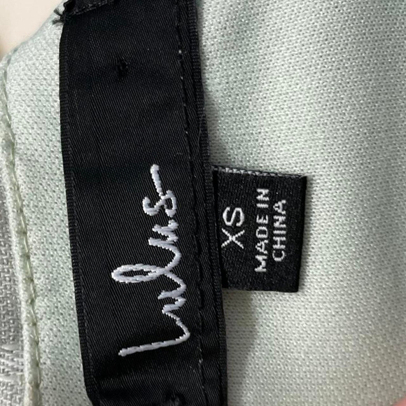 dresses - Picture 4 of 4